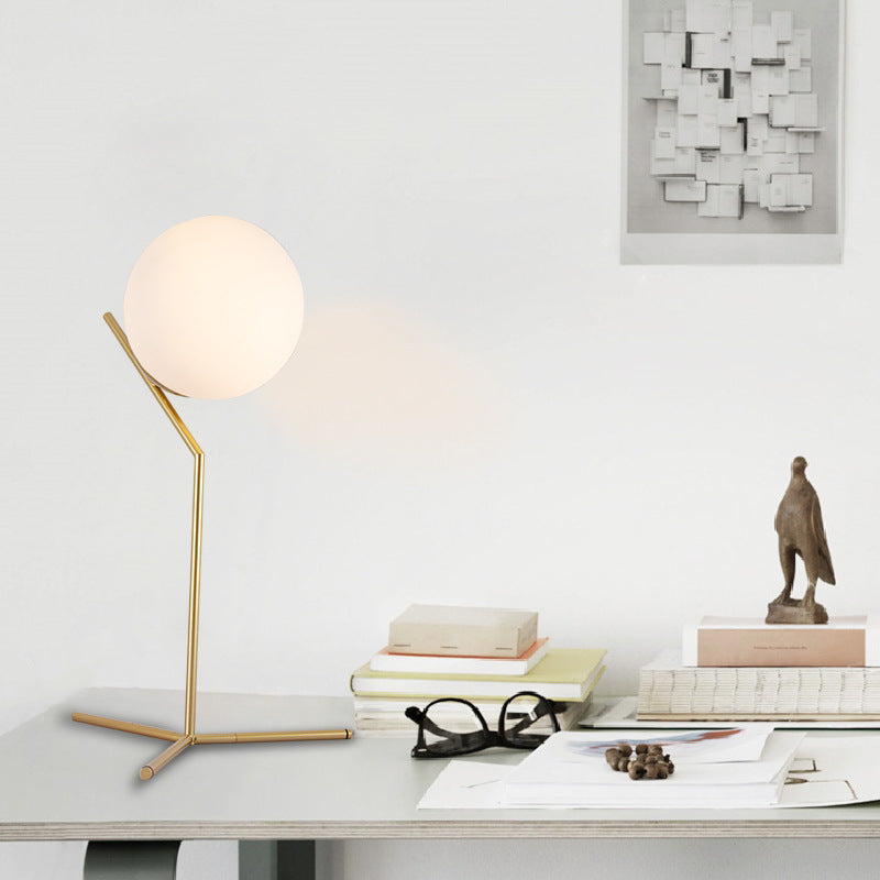 Nordic Bedroom Table Lamp - Modern Reading Lamp