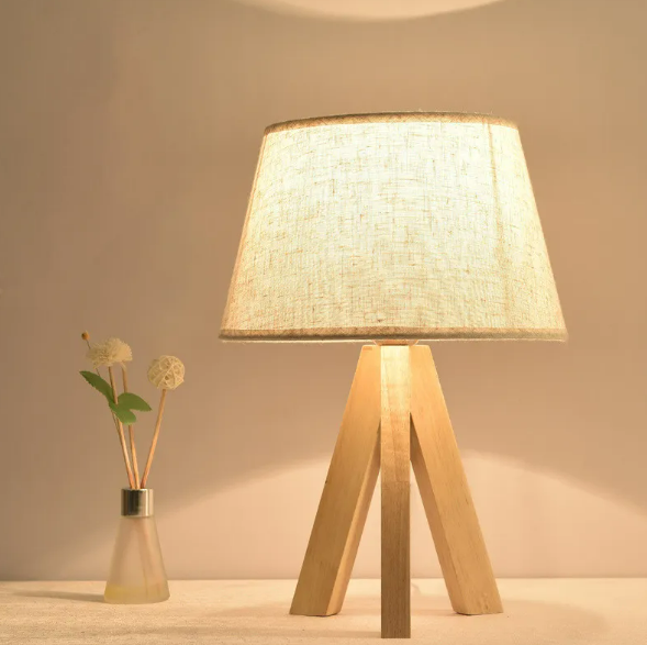 Wooden Tripod Lamp